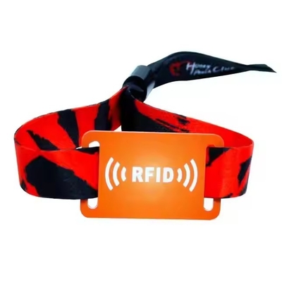 مچ بند 13.56 مگاهرتز NFC Tag Woven RFID Wristbands برای رویدادها