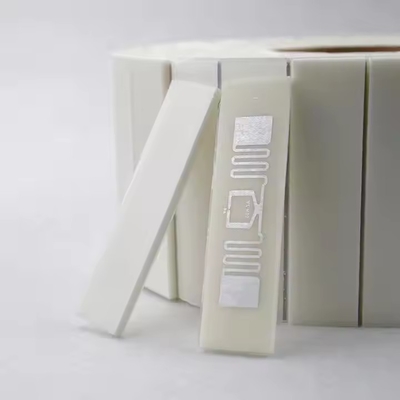 860-960mhz UHF فوم پشتیبان Dogbone RFID برچسب های پوششی مرطوب برای مسابقه سیستم زمان بندی